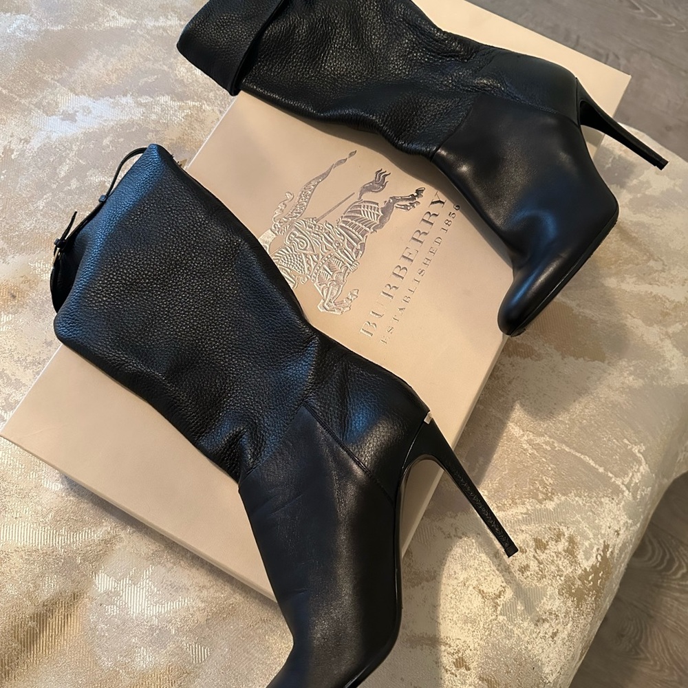 Burberry Black Heeled Boots ONLY WORN ONCE - Picture 3 of 4
